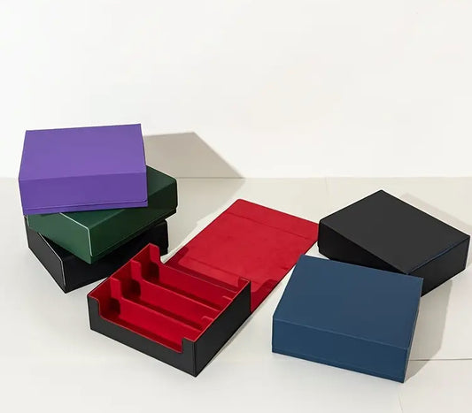 🎴 Caja de Almacenamiento TCG de 3 Filas – Protección Premium y Diseño Profesional 🎴